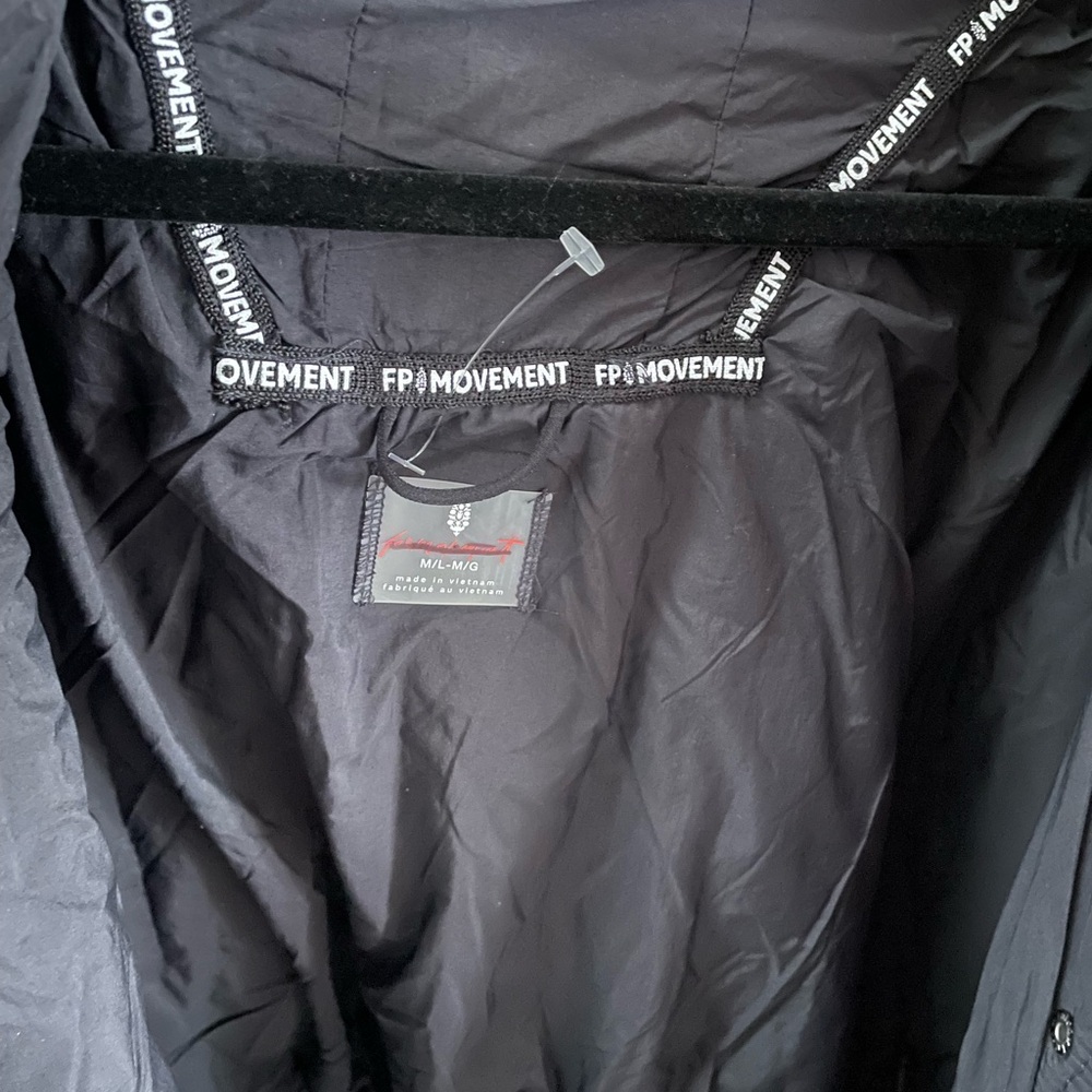 NWOT FP Movement Billie Boxy Lightweight Insulated Utility Jacket - Picture 9 of 11